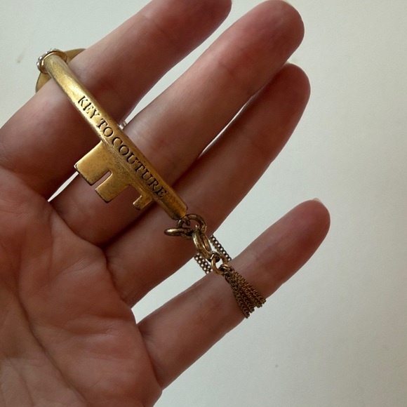Juicy Couture “Key to Couture” chain and bangle bracelet with rhinestone key - Picture 2 of 7
